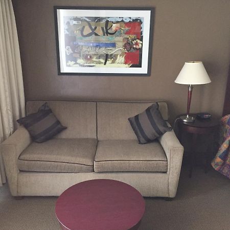 Whitemud Inn Edmonton South Екстериор снимка